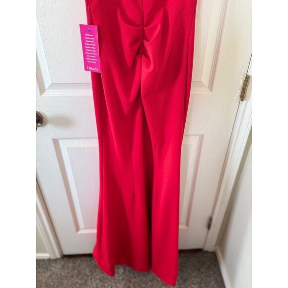 Betsy & Adam Red Spaghetti Strap Christmas Grown Cut-Out Formal Gown Size 6 - Picture 13 of 16